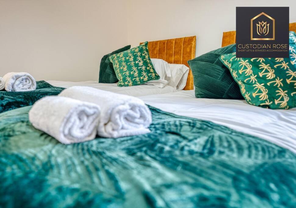 Two Bedroom - Central Peterborough - New Year Discount ภายนอก รูปภาพ