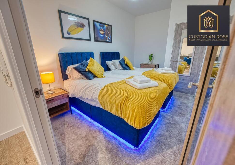 Two Bedroom - Central Peterborough - New Year Discount ภายนอก รูปภาพ