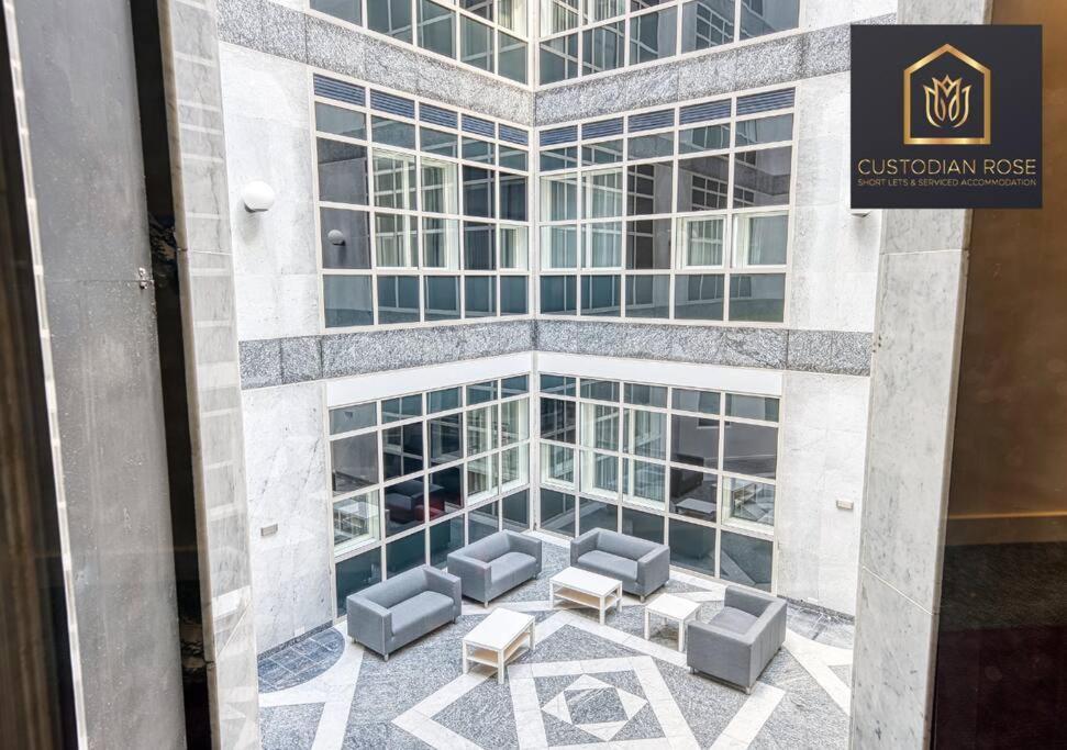 Two Bedroom - Central Peterborough - New Year Discount ภายนอก รูปภาพ