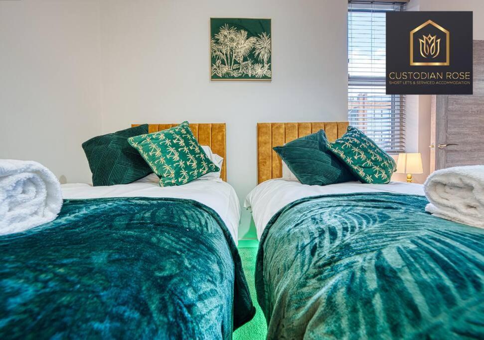 Two Bedroom - Central Peterborough - New Year Discount ภายนอก รูปภาพ